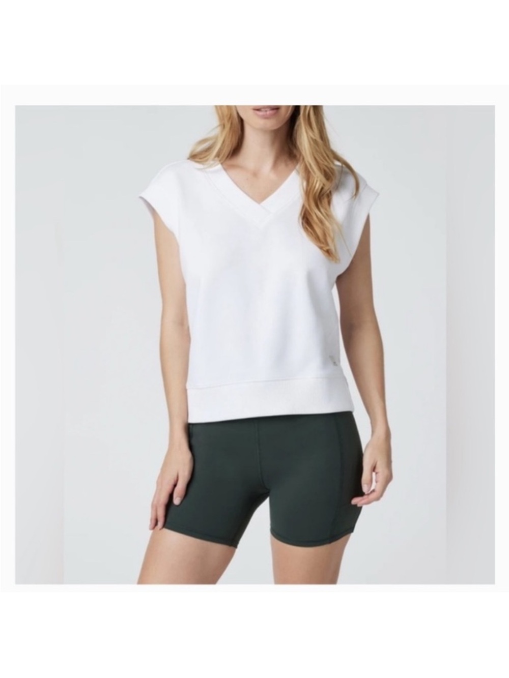 Vuori Sedona White Vest NWT